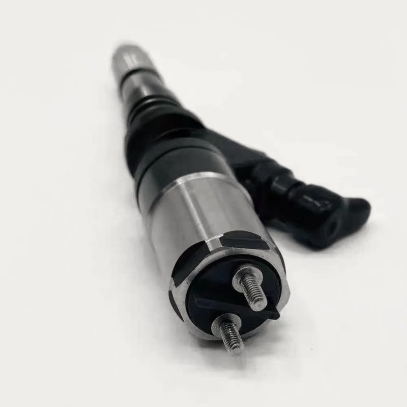 095000-1211 common rail fuel injector (OEM 6156-11-3300) — view 2