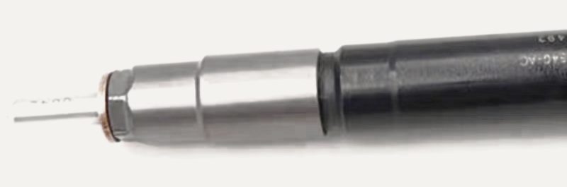 095000-5800 common rail fuel injector (OEM 6C1Q-9K546-AC) — view 4