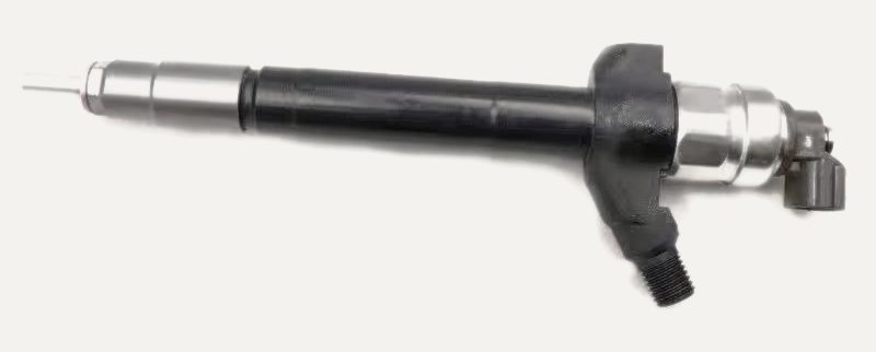 095000-5810 common rail fuel injector (OEM 6C1Q-9K546-BB) — view 2