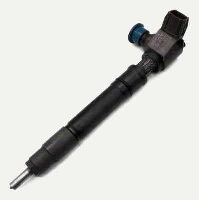 Fuel injector 23670-0E050 — product photo