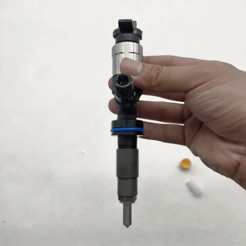295050-0331 common rail fuel injector (OEM 3707280) — view 4