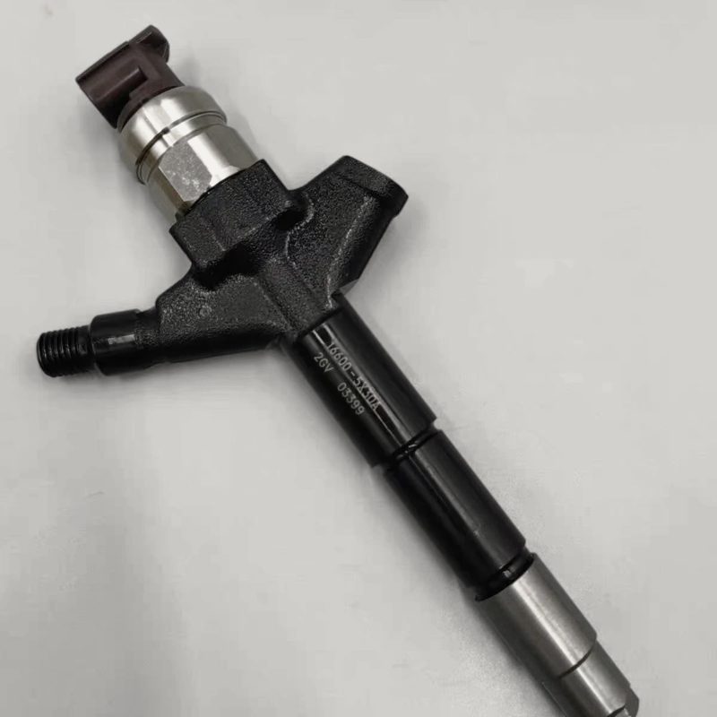 Fuel injector 295050-1050, OEM 16600-5X30A — product photo